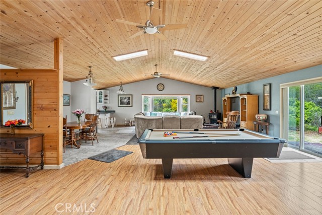 Detail Gallery Image 9 of 31 For 18520 Old Coast Hwy, Fort Bragg,  CA 95437 - 3 Beds | 2 Baths