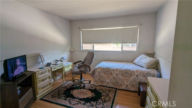 Image 17 of 32 For 1404 Mountain Ave