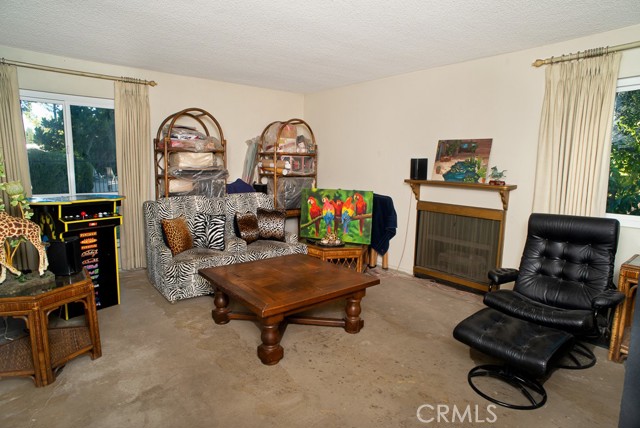 Detail Gallery Image 17 of 36 For 1104 Glenbridge Cir, Westlake Village,  CA 91361 - 2 Beds | 2 Baths