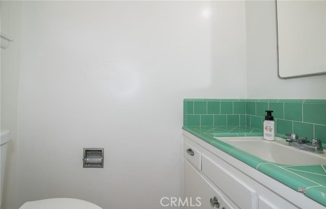 Detail Gallery Image 16 of 29 For 5385 Grassy Trail Dr, Riverside,  CA 92504 - 3 Beds | 2/1 Baths
