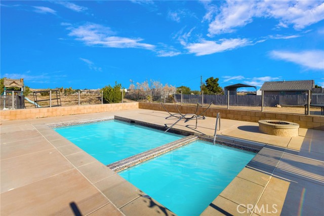 Detail Gallery Image 42 of 65 For 17412 Danbury Ave, Hesperia,  CA 92345 - 6 Beds | 3 Baths