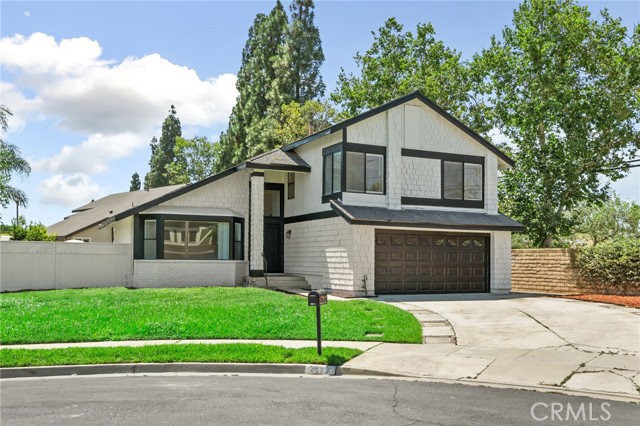 2602 S Mildred