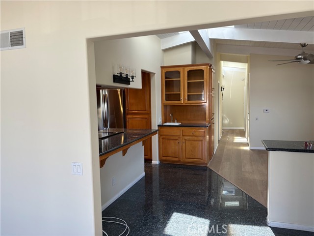 Detail Gallery Image 7 of 13 For 205 Abalone Ave a,  Newport Beach,  CA 92662 - 3 Beds | 2 Baths