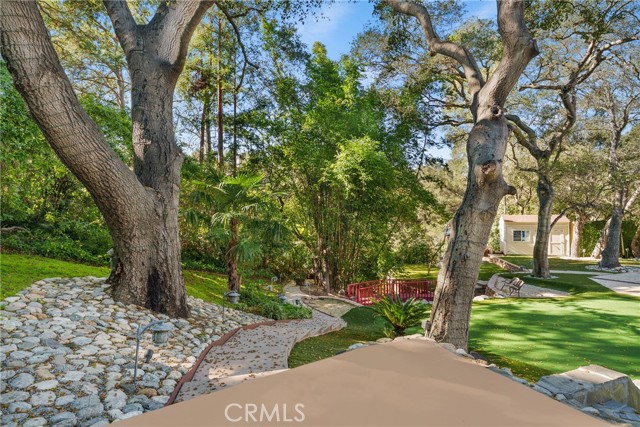 Detail Gallery Image 46 of 50 For 809 Highland Dr, La Canada Flintridge,  CA 91011 - 5 Beds | 5 Baths