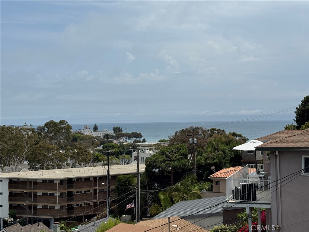 39374343 B796 4d82 9d6e 146c5e5b466c