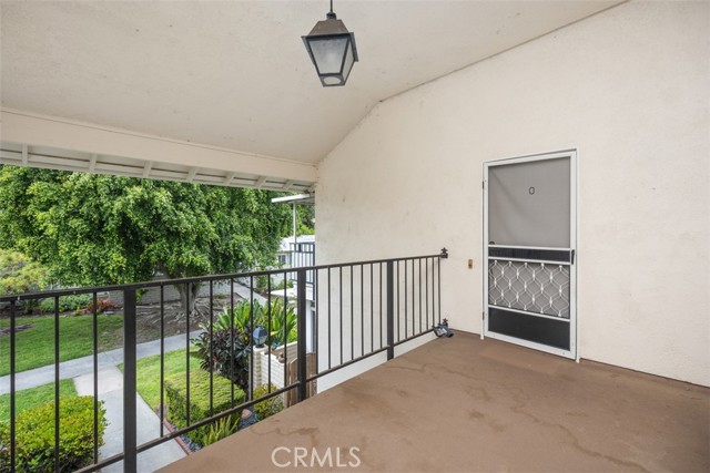 Detail Gallery Image 4 of 39 For 2319 via Puerta #O,  Laguna Woods,  CA 92637 - 2 Beds | 2 Baths