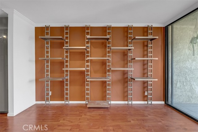65 N Allen Avenue, Pasadena CA: https://media.crmls.org/medias/39386f20-e533-4889-92f7-ea1fbcff94bb.jpg