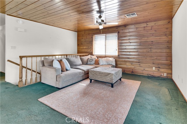 Image 12 of 42 For 2471 Captains