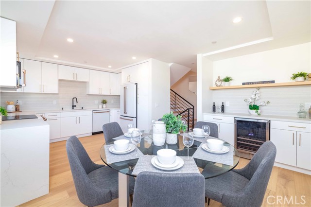 Detail Gallery Image 2 of 32 For 4378 Georgia St, San Diego,  CA 92103 - 4 Beds | 4/1 Baths