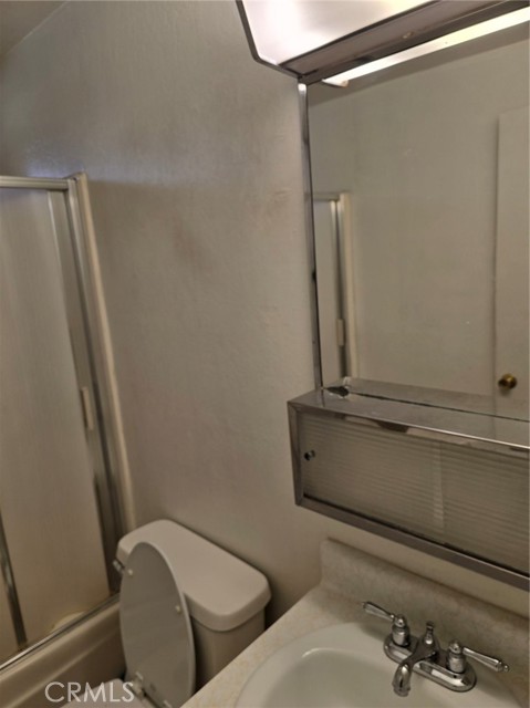 Detail Gallery Image 17 of 29 For 2906 Park View Dr, Lakeport,  CA 95453 - 2 Beds | 1 Baths