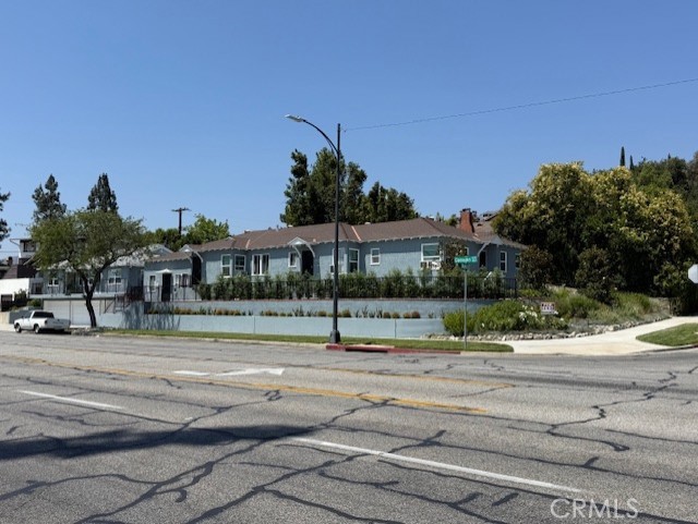Detail Gallery Image 15 of 16 For 1008 N Glenoaks Bld, Burbank,  CA 91504 - 0 Beds | 1 Baths
