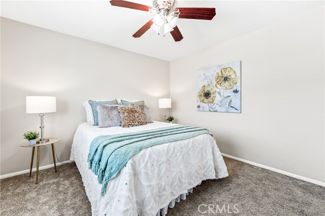 18202 Foss Lane, Huntington Beach CA: https://media.crmls.org/medias/39392c74-18bd-4554-a44a-ccd4ae4b755b.jpg