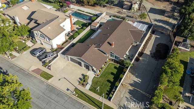 1092 Deborah Street, Upland CA: https://media.crmls.org/medias/393a0743-fe57-4c6e-888b-d259fe84f8f2.jpg
