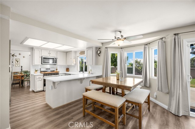 Detail Gallery Image 8 of 31 For 9855 Banyan St, Rancho Cucamonga,  CA 91737 - 4 Beds | 2/1 Baths