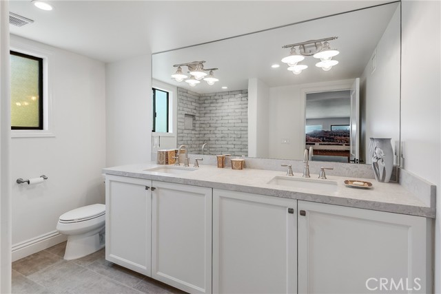 3300 Crownview Drive, Rancho Palos Verdes CA: https://media.crmls.org/medias/393afb59-d86b-47a9-9823-648bedf73875.jpg