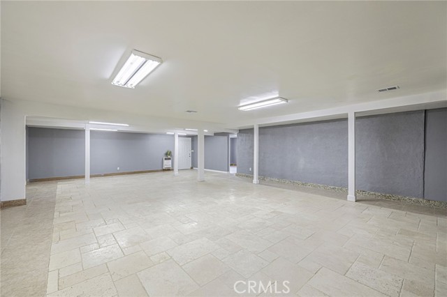 3149 E S Avenue, Palmdale CA: https://media.crmls.org/medias/393b4f58-e1b8-4c51-a9ba-6acb63291d4d.jpg