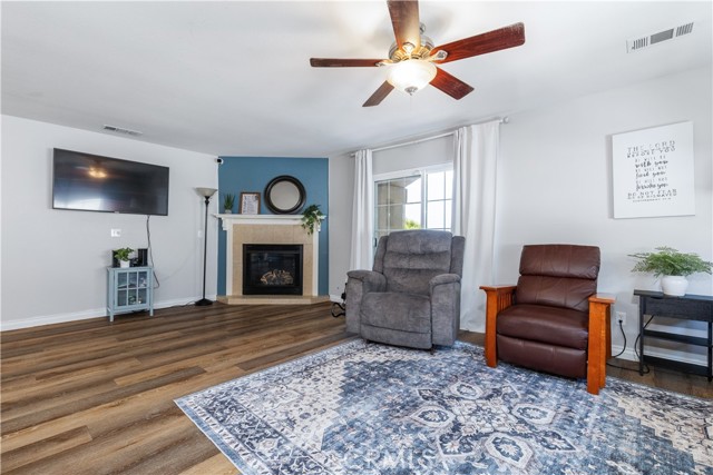Detail Gallery Image 15 of 31 For 821 Marlbank Pl, Paso Robles,  CA 93446 - 3 Beds | 2/1 Baths