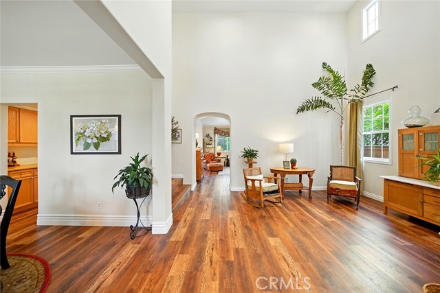 13742 Woodcrest Court, Eastvale CA: https://media.crmls.org/medias/393b7907-66b6-458c-b121-0bba1f07ab91.jpg