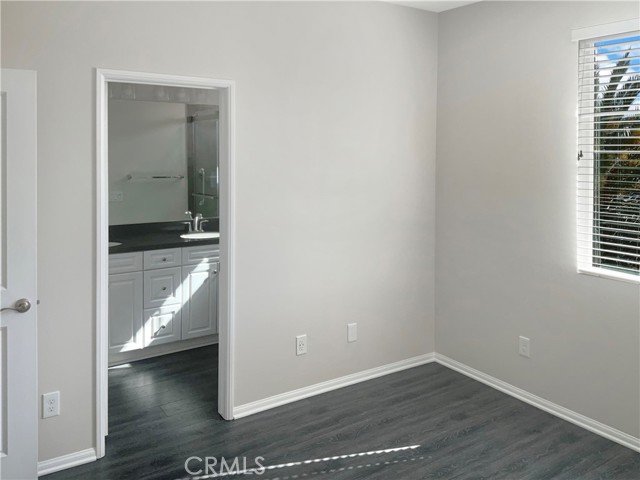 Detail Gallery Image 10 of 21 For 12432 Constellation St, Corona,  CA 91752 - 3 Beds | 2/1 Baths