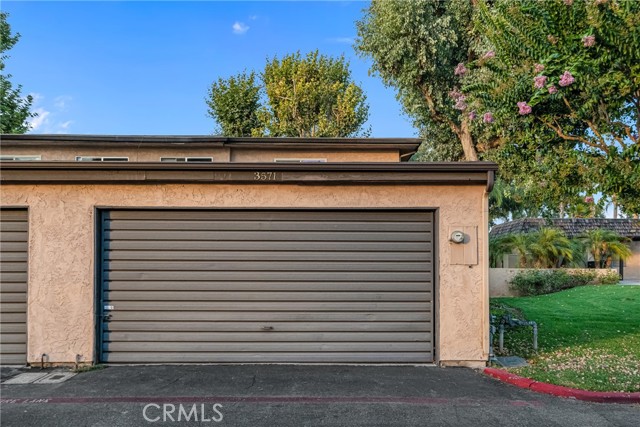 3571 Polk Street, Riverside CA: https://media.crmls.org/medias/393dbf65-f1c7-4d14-a71d-4adcf1d6f456.jpg