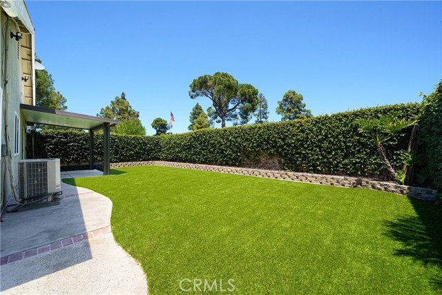 3701 S Ross Street, Santa Ana CA: https://media.crmls.org/medias/393e28f4-b616-4e2a-9fb3-25de337960ac.jpg