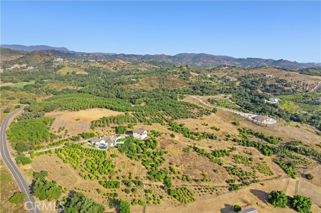 Detail Gallery Image 3 of 73 For 23505 Carancho Rd, Temecula,  CA 92590 - 4 Beds | 4/1 Baths