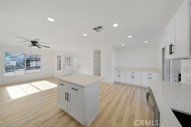 Detail Gallery Image 19 of 29 For 27551 Eastwind Dr, Corona,  CA 92883 - 3 Beds | 2 Baths