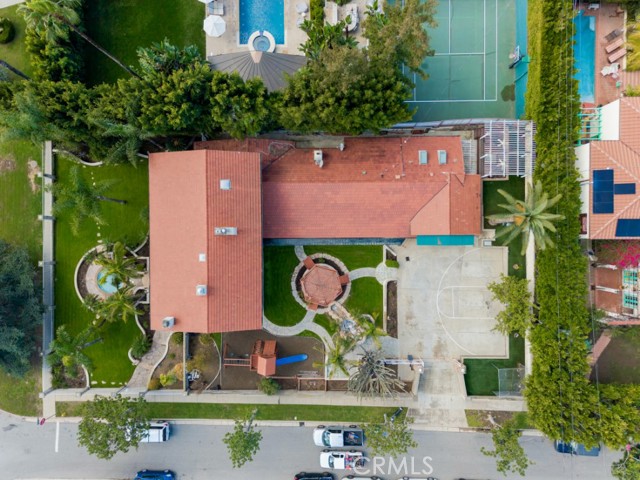 Image 56 of 58 For 2205 Catalina Street