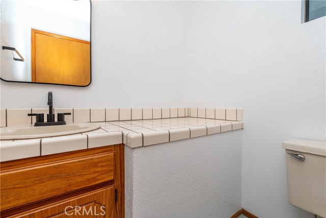 Detail Gallery Image 17 of 44 For 23772 Scenic Dr, Crestline,  CA 92325 - 3 Beds | 1/1 Baths