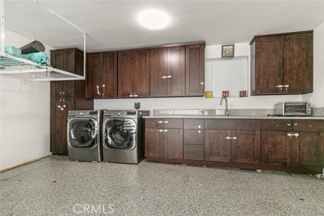 22619 Holanda Road, Woodland Hills CA: https://media.crmls.org/medias/39411074-9dac-4533-8895-6ecd4df4d6fc.jpg