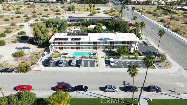 Detail Gallery Image 4 of 21 For 2303 N Indian Canyon Dr, Palm Springs,  CA 92262 - – Beds | – Baths