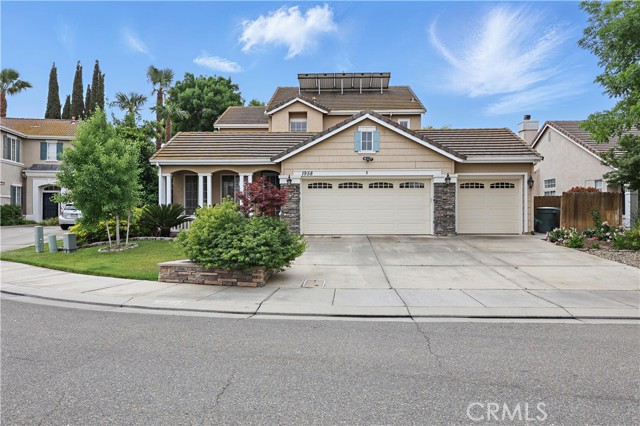 Detail Gallery Image 1 of 50 For 1958 Fall Brook Ct, Merced,  CA 95340 - 4 Beds | 3 Baths
