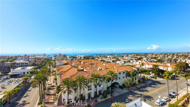Detail Gallery Image 8 of 8 For 328 5th, Huntington Beach,  CA 92648 - 2 Beds | 2/1 Baths