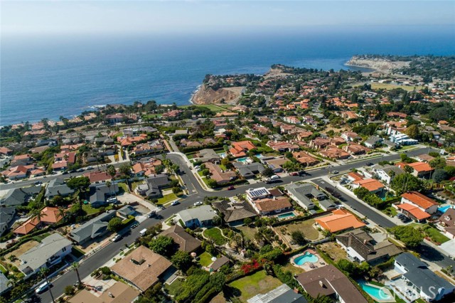 30138 Via Victoria, Rancho Palos Verdes, California 90275, 3 Bedrooms Bedrooms, ,1 BathroomBathrooms,Residential,Sold,Via Victoria,PV17235930