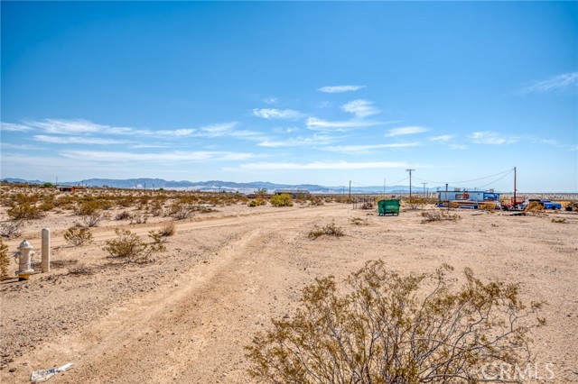 123 Mars Lane, Joshua Tree, California 92252, ,Land,For Sale,123 Mars Lane,CRJT23118426