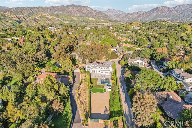 Detail Gallery Image 71 of 75 For 10511 Mary Bell Ave, Shadow Hills,  CA 91040 - 5 Beds | 5/1 Baths