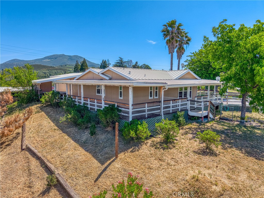 7435 Live Oak Drive