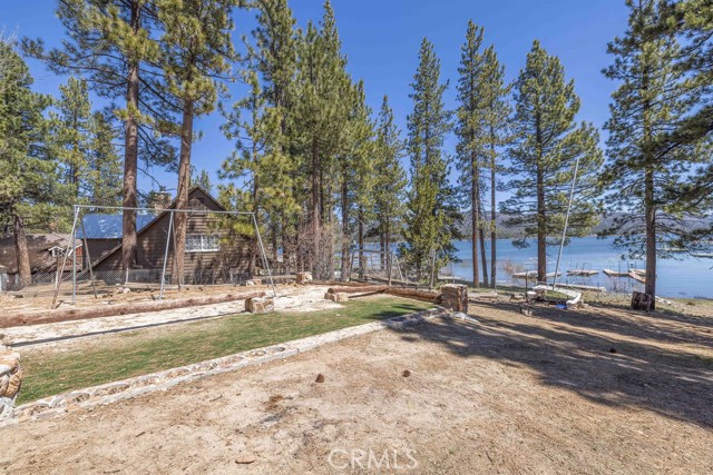 Detail Gallery Image 69 of 70 For 40202 Lakeview Dr, Big Bear Lake,  CA 92315 - 5 Beds | 3/1 Baths