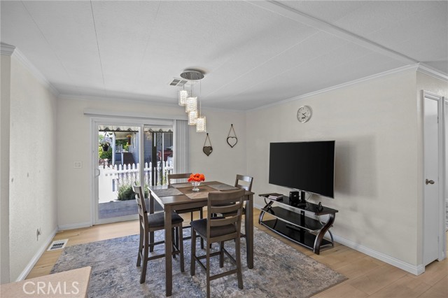 Detail Gallery Image 13 of 39 For 1440 Ridgemont Way, Corona,  CA 92880 - 2 Beds | 2 Baths