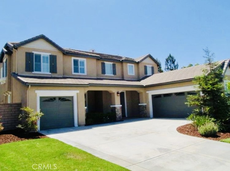 5803 Green Pine Court