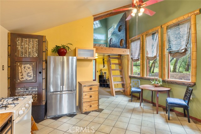 5338 Deception River Road, Chico CA: https://media.crmls.org/medias/3945ab19-d0f9-4f8b-bbfa-6f30798048be.jpg