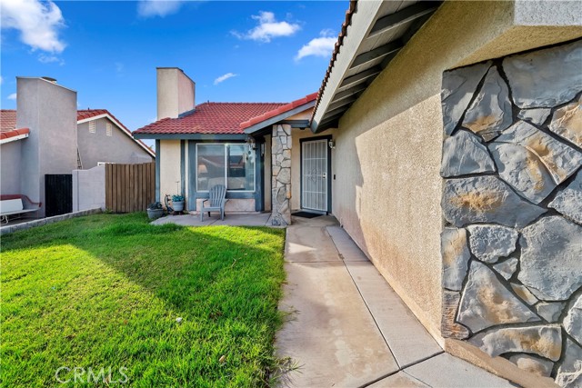 Detail Gallery Image 12 of 39 For 9380 Sultana Ave, Fontana,  CA 92335 - 3 Beds | 2 Baths