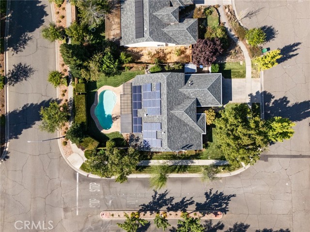 3049 Coach Lite Drive, Chico CA: https://media.crmls.org/medias/3945bce9-a652-4e95-99d4-234b6a897f85.jpg