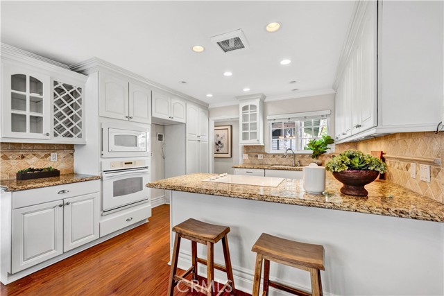 Image 14 of 51 For 17291 Ash Street