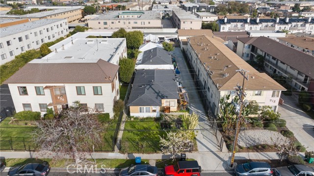 Detail Gallery Image 1 of 5 For 922 S Cedar Ave, Inglewood,  CA 90301 - – Beds | – Baths