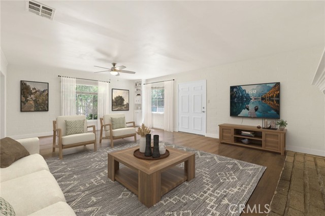 124 S Glengrove Avenue, San Dimas CA: https://media.crmls.org/medias/39479a2b-60ea-415b-b5b0-d9097c39503e.jpg