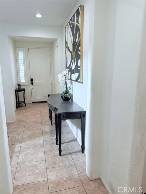 Detail Gallery Image 7 of 23 For 7170 Melody Dr, Fontana,  CA 92336 - 4 Beds | 3 Baths