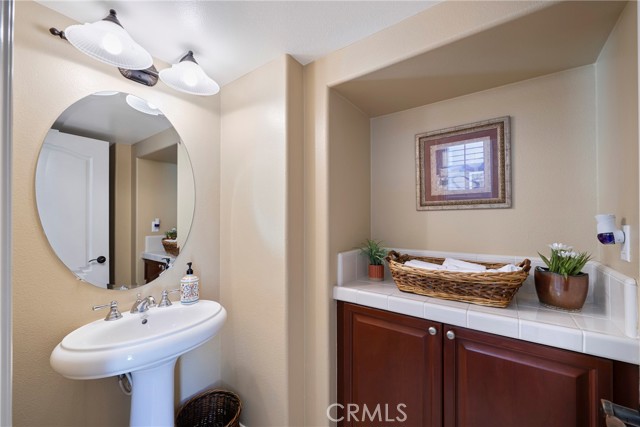 Detail Gallery Image 31 of 45 For 3836 Jutland Ln, Yorba Linda,  CA 92886 - 5 Beds | 4/1 Baths