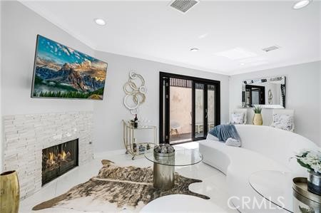 1440 Holbrook Street, Eagle Rock CA: https://media.crmls.org/medias/394a8dd0-44c3-4385-b4dc-29c303803ab7.jpg