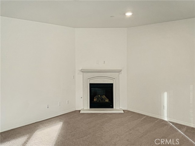 Detail Gallery Image 10 of 23 For 19439 Fortunello Ave, Riverside,  CA 92508 - 3 Beds | 2/1 Baths